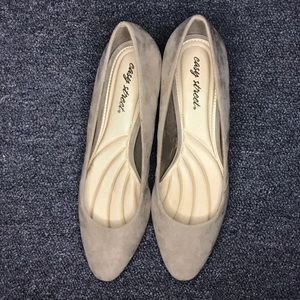 Woman shoes.